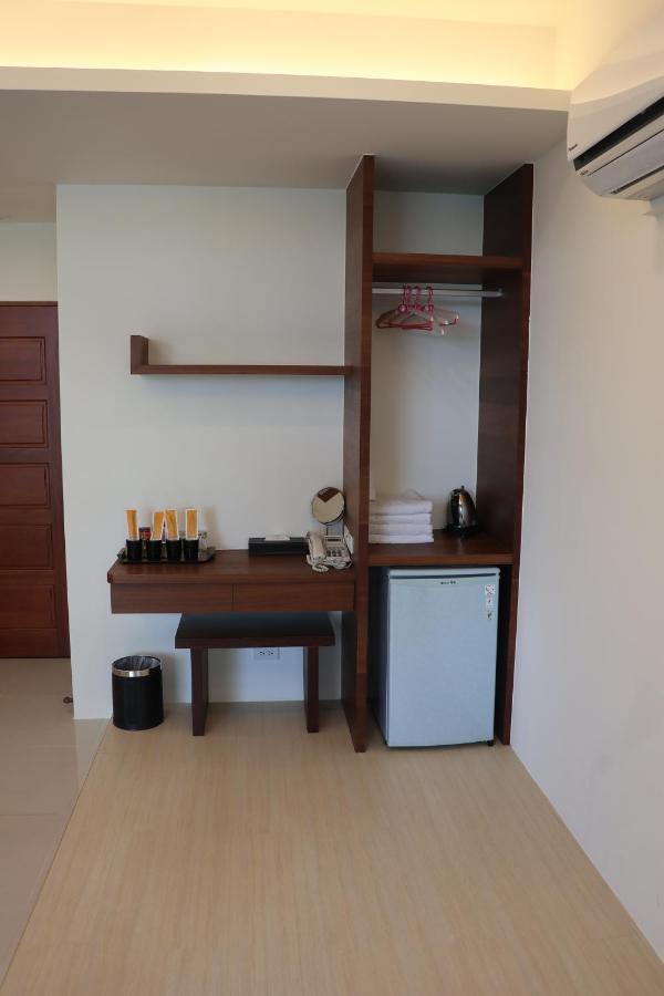 Sky Ocean Apartment Yilan ภายนอก รูปภาพ